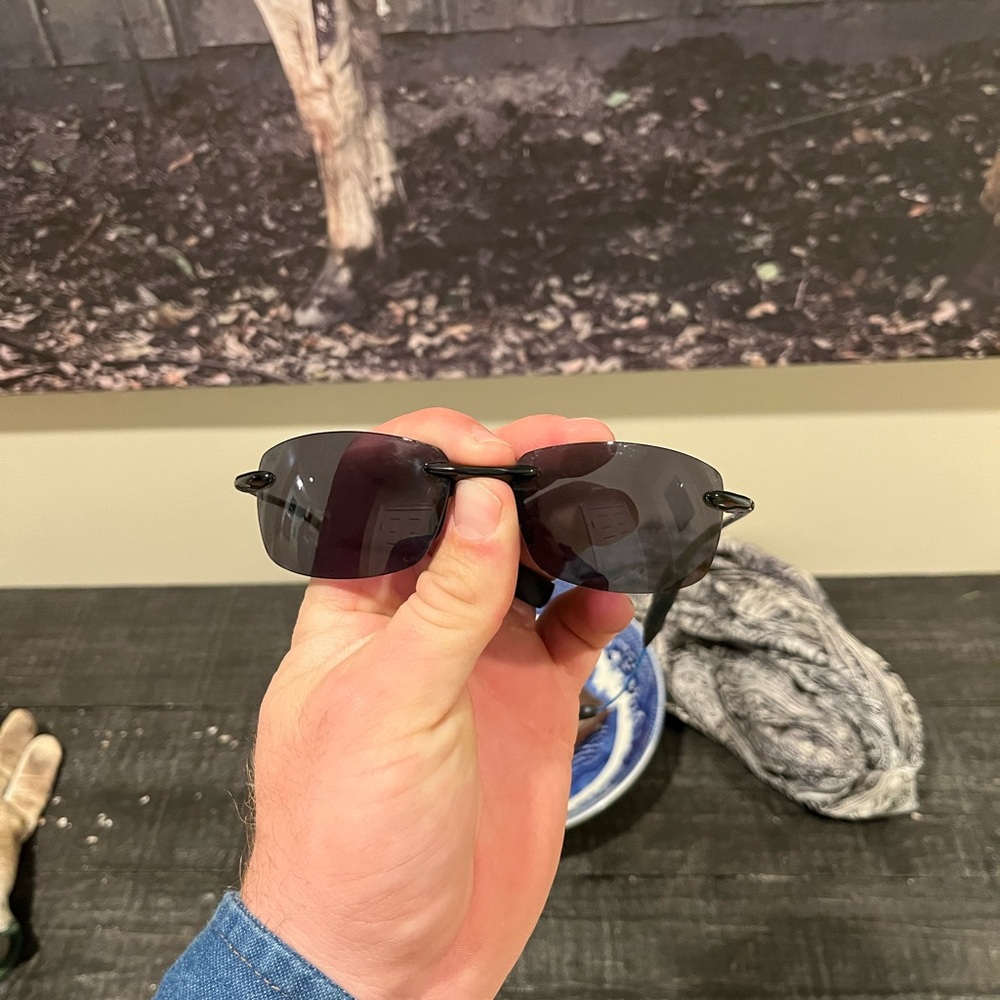 Like new costa sunglasses